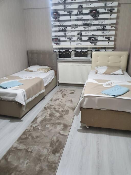 Sivas Houses Lueks Merkezde Family Suite Home 1 Dış mekan fotoğraf